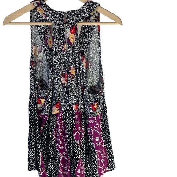 Free People Dream Darlin' Floral Deep V-Neck Tank Top Sz M - Picture 3 of 9